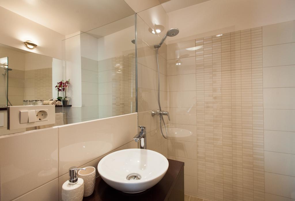 Apartments Villa Bianca Rovinj Room photo